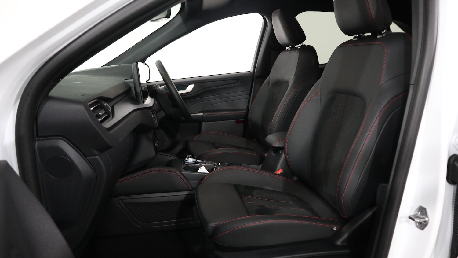 Used Ford Kuga 2024 for sale - 76818385: Photo 24