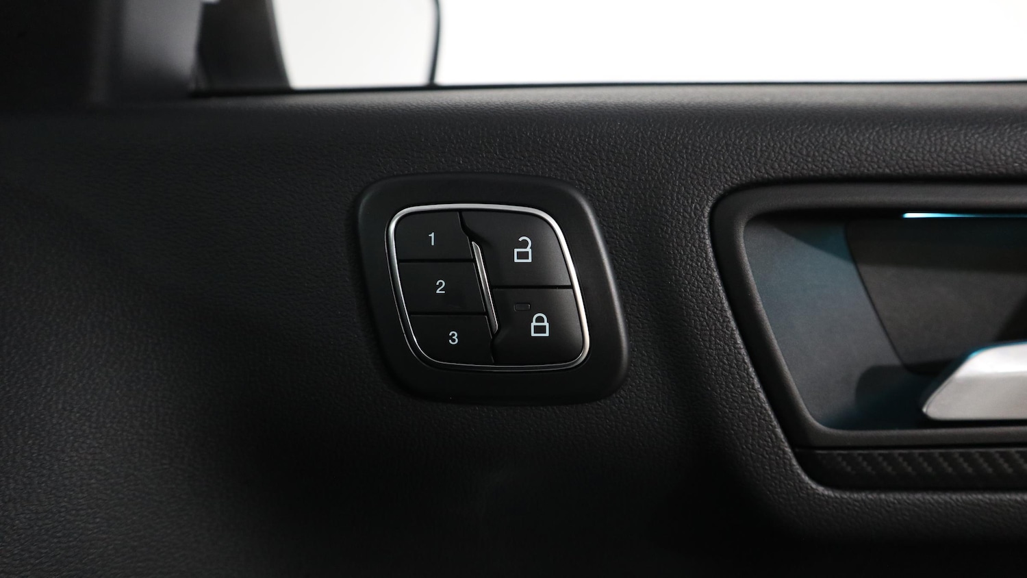 Used Ford Kuga 2024 for sale - 76818385: Photo 38