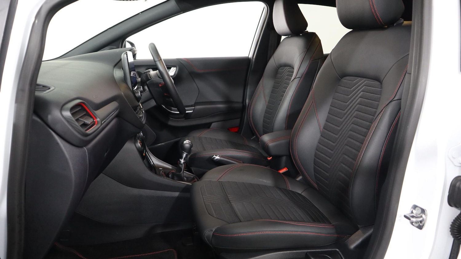 Used Ford Puma 2023 for sale - 76818332: Photo 24