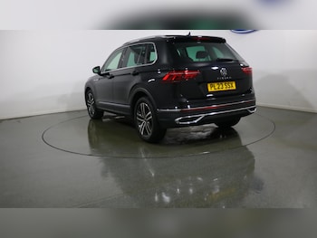 Used Volkswagen Tiguan 2023 for sale - 78813693: Photo