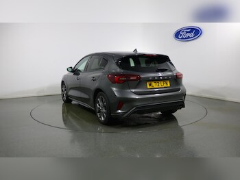 Used Ford Focus 2023 for sale - 77281141: Photo