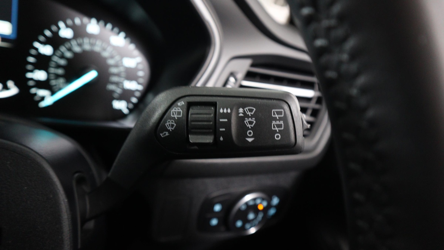 Used Ford Focus 2023 for sale - 76818352: Photo 31