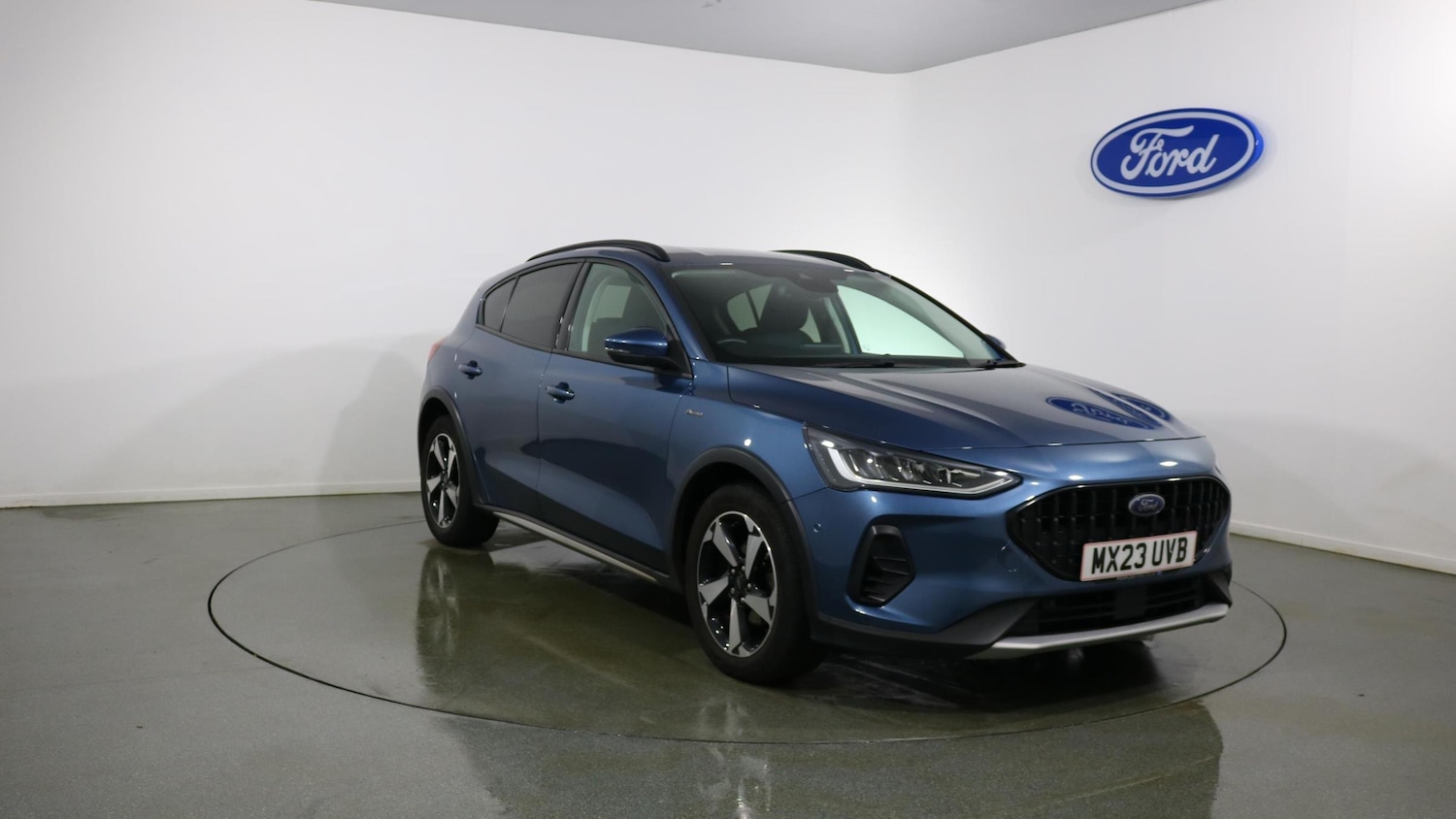 Used Ford Focus 2023 for sale - 76818352: Photo 4