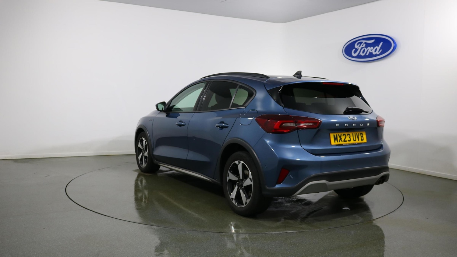 Used Ford Focus 2023 for sale - 76818352: Photo 5