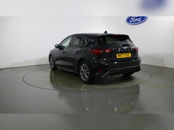 Used Ford Focus 2023 for sale - 78158717: Photo