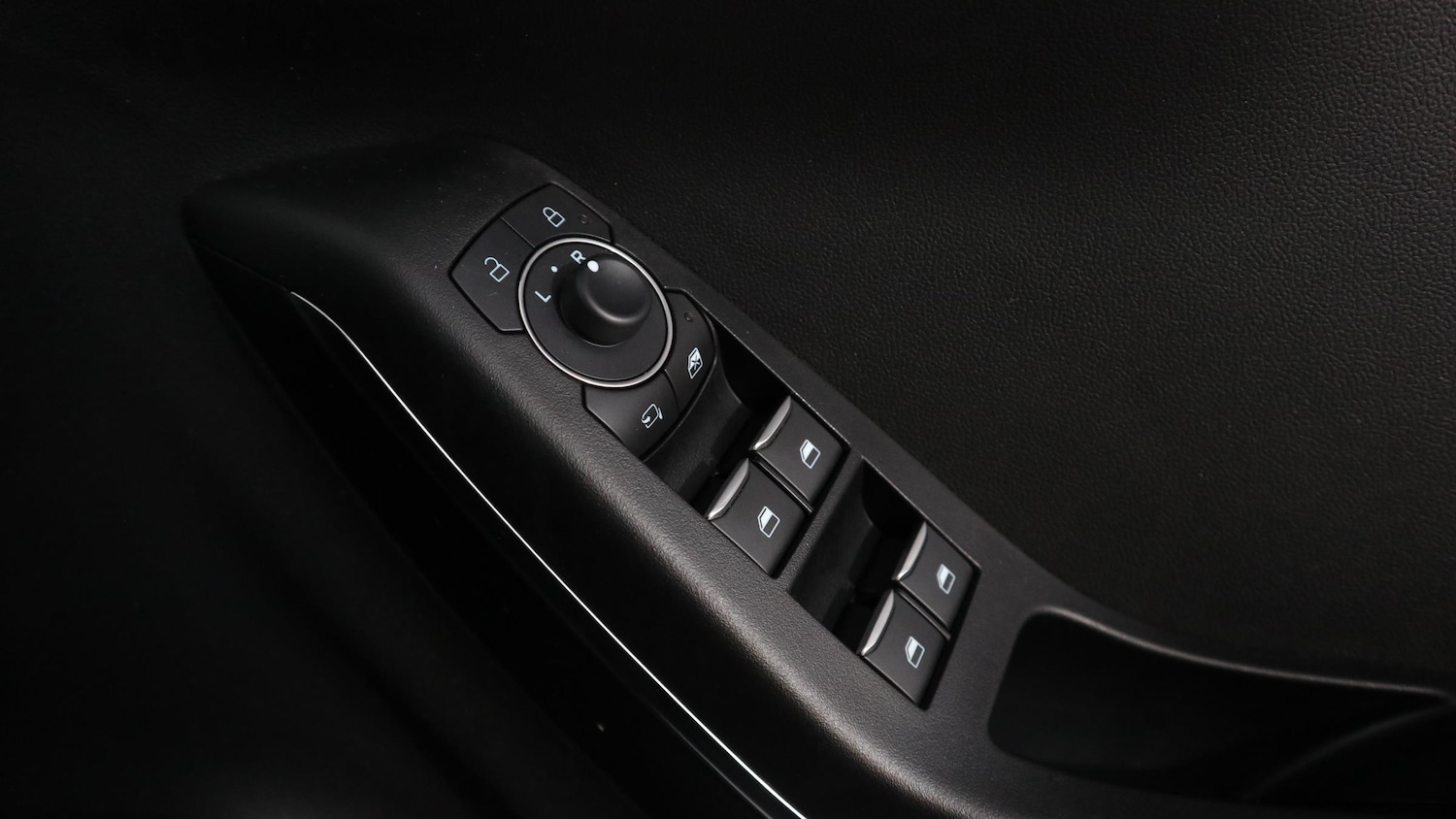 Used Ford Puma 2023 for sale - 76818384: Photo 34