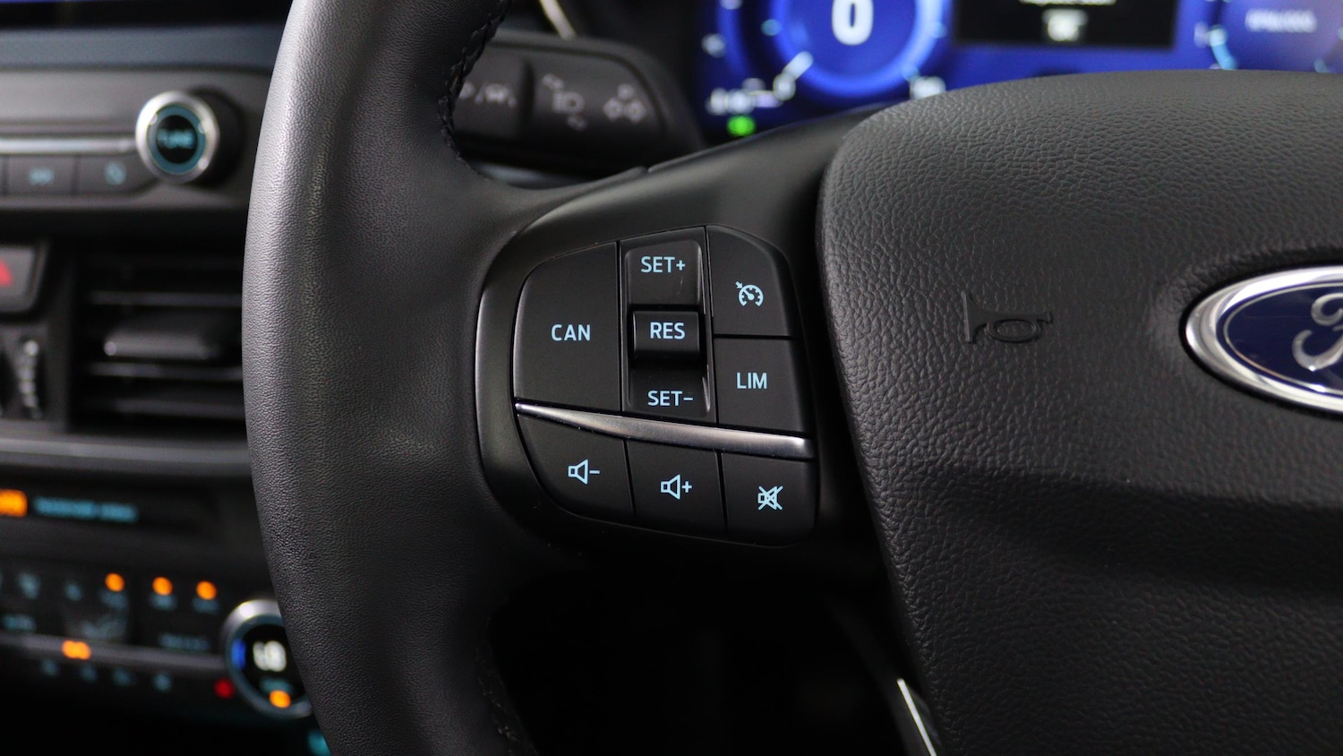 Used Ford Focus 2021 for sale - 76818331: Photo 28