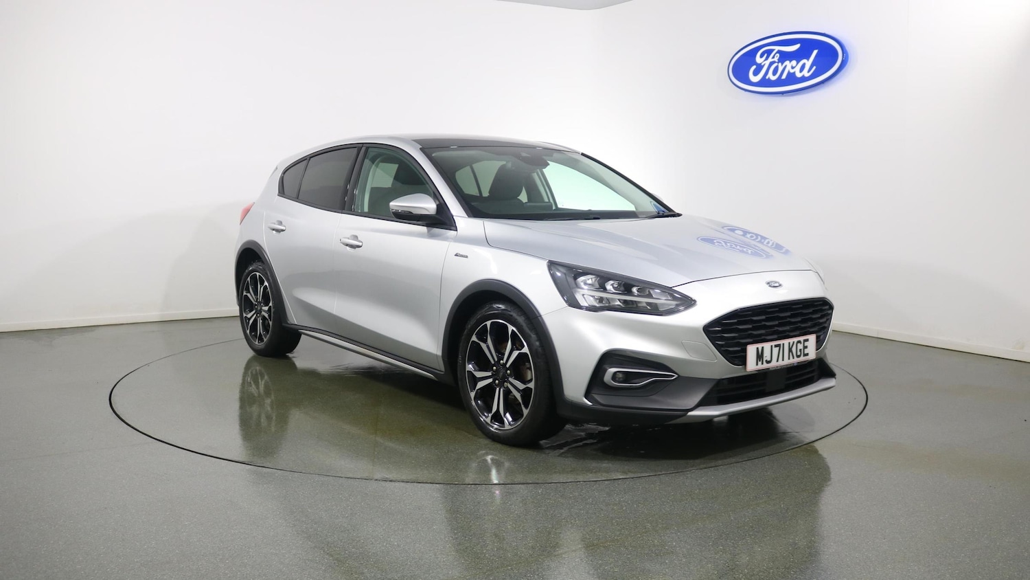 Used Ford Focus 2021 for sale - 76818331: Photo 3