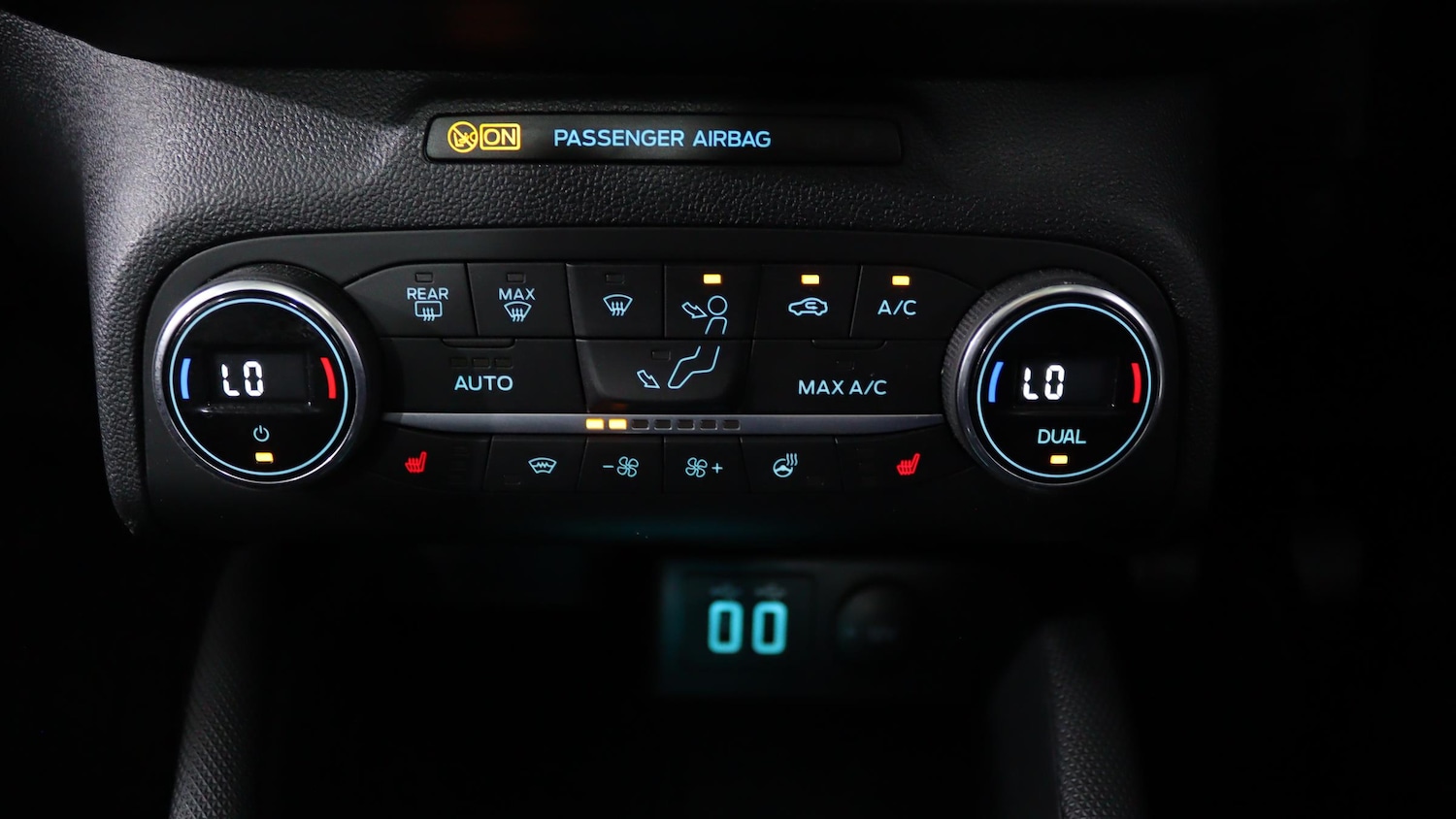 Used Ford Focus 2021 for sale - 76818331: Photo 34