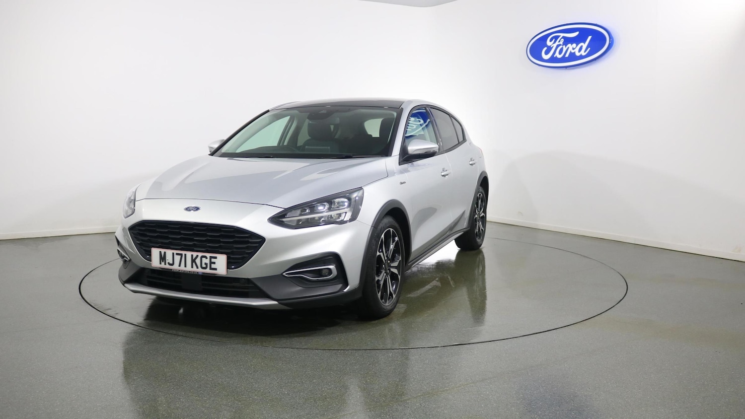 Used Ford Focus 2021 for sale - 76818331: Photo 4