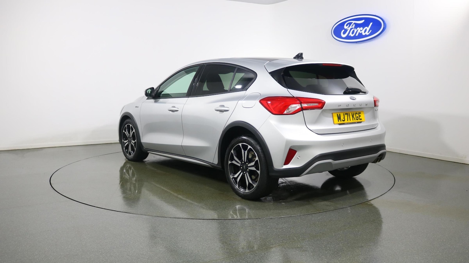 Used Ford Focus 2021 for sale - 76818331: Photo 5