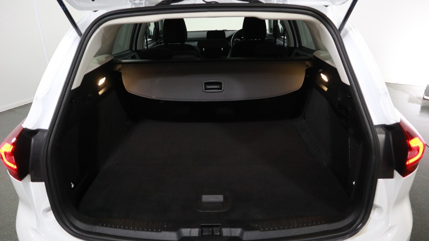 Used Ford Focus 2022 for sale - 76818449: Photo 19