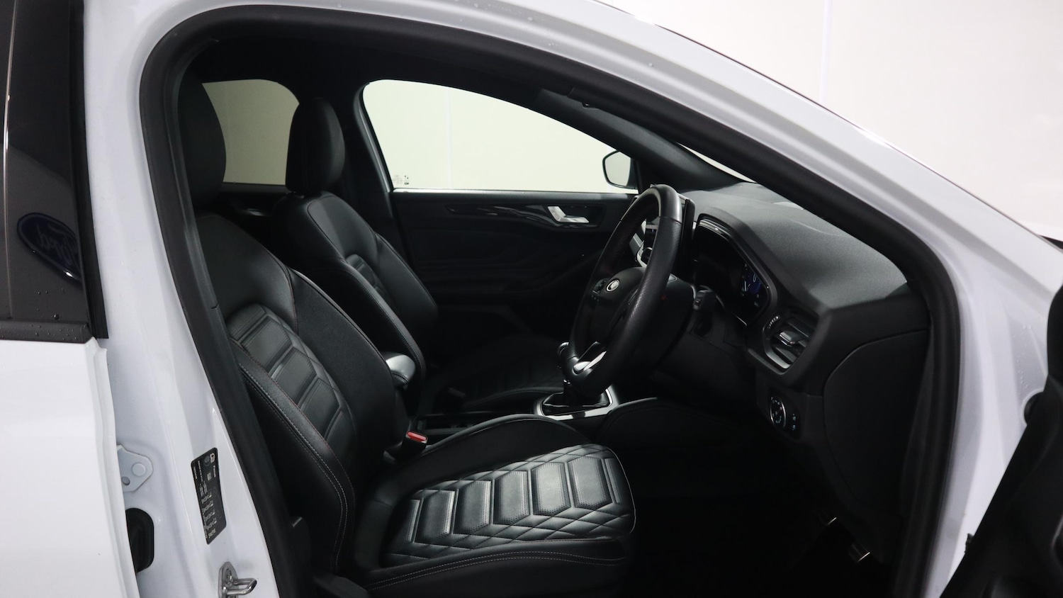 Used Ford Focus 2022 for sale - 76818389: Photo 20