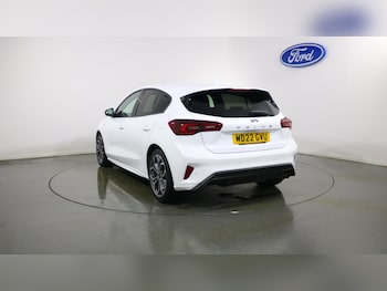Used Ford Focus 2022 for sale - 76818389: Photo