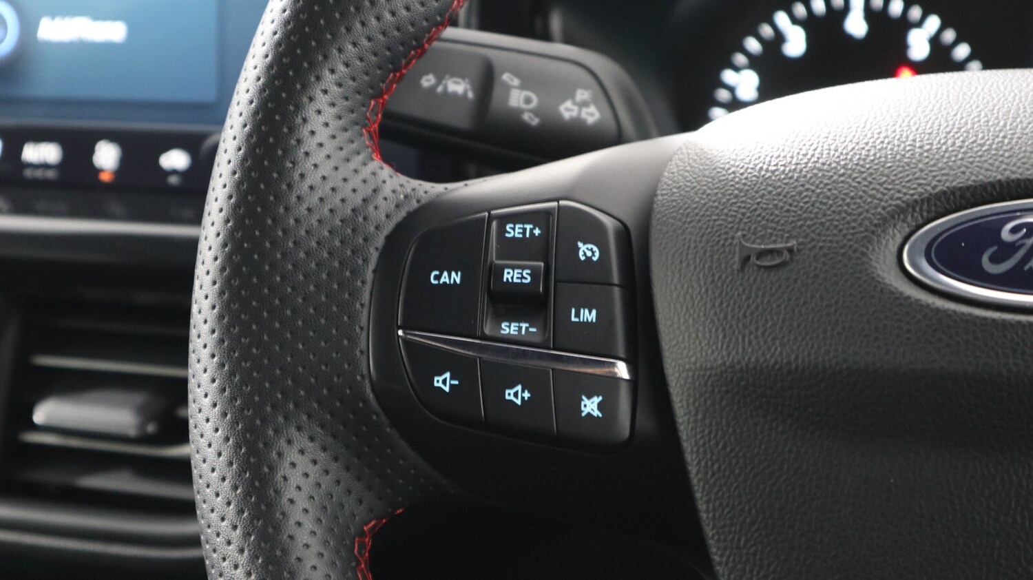 Used Ford Focus 2023 for sale - 76818377: Photo 27