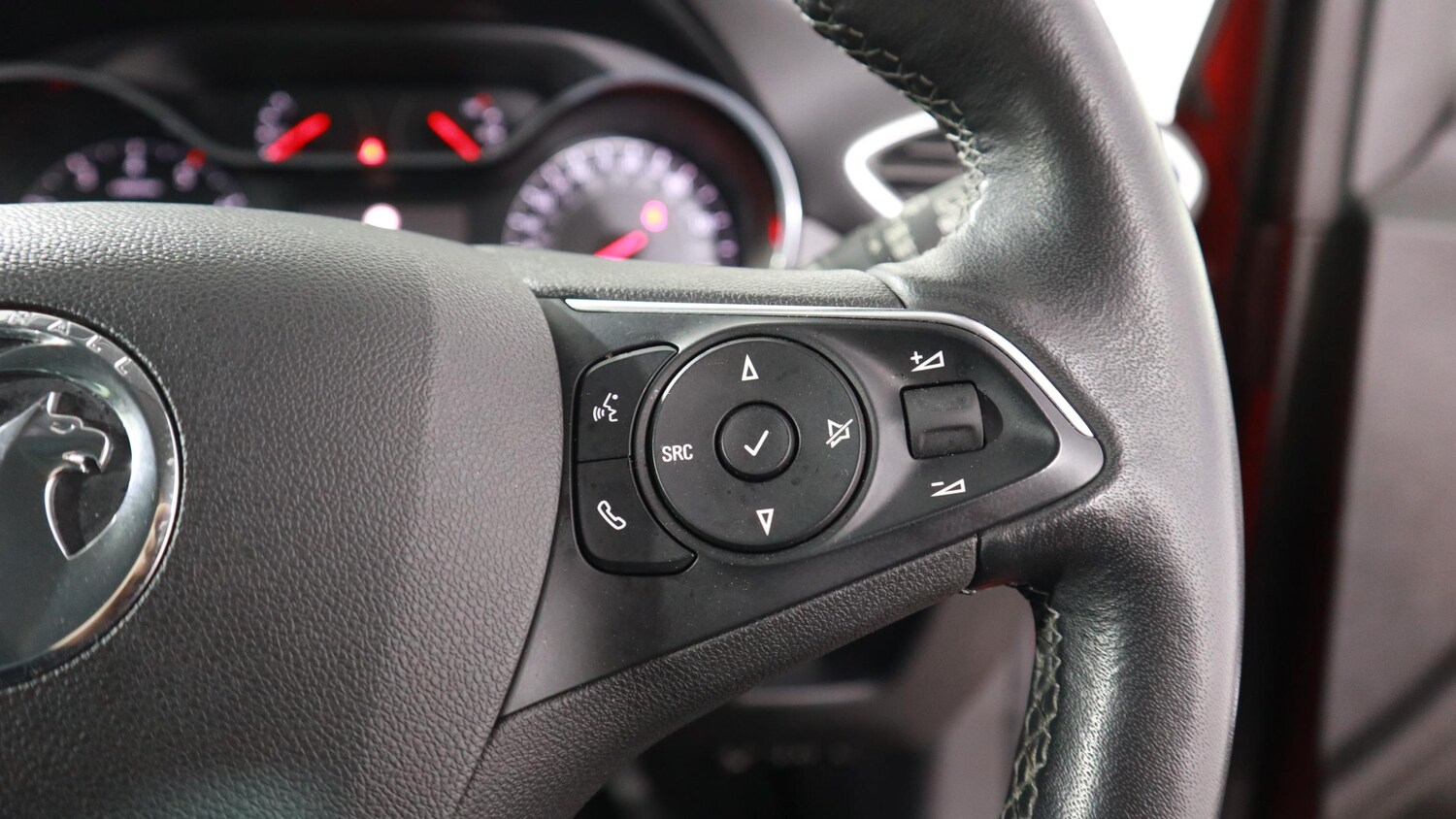 Used Vauxhall Crossland 2022 for sale - 77442520: Photo 28