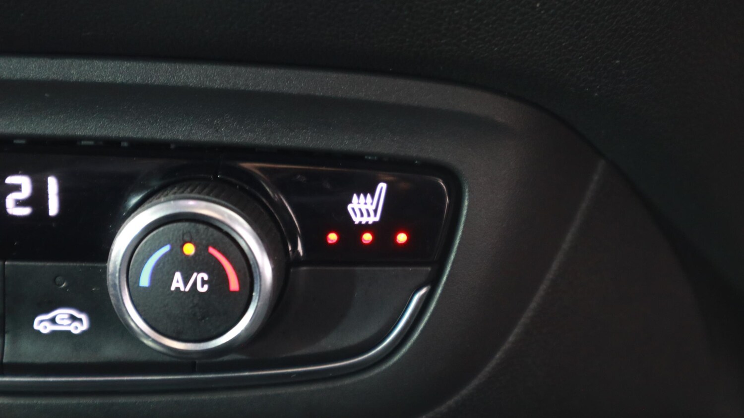 Used Vauxhall Crossland 2022 for sale - 77442520: Photo 35