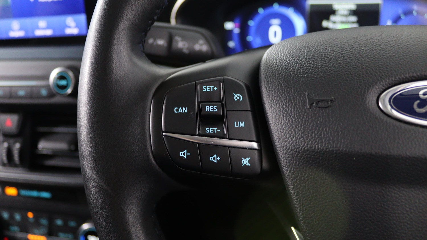 Used Ford Focus 2021 for sale - 76818347: Photo 28