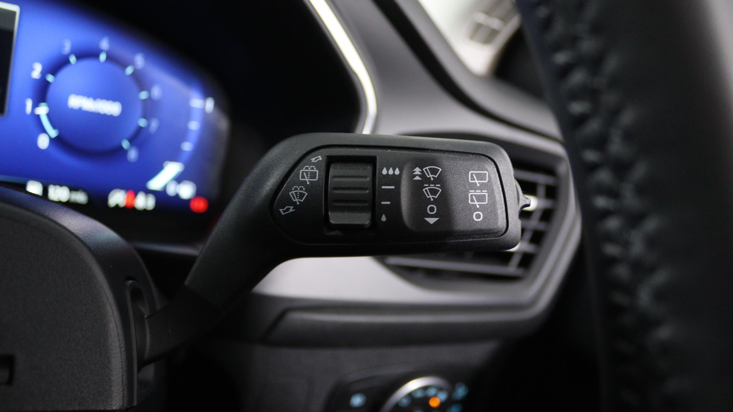 Used Ford Focus 2021 for sale - 76818347: Photo 31