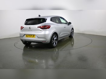 Used Renault Clio 2023 for sale - 78849329: Photo