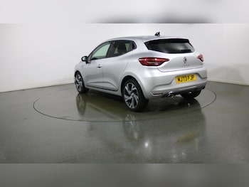 Used Renault Clio 2023 for sale - 78849329: Photo