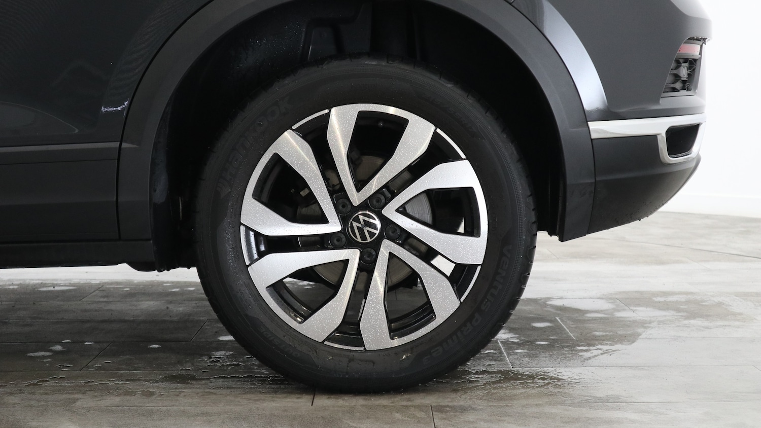 Used Volkswagen T-Roc 2021 for sale - 76818401: Photo 15