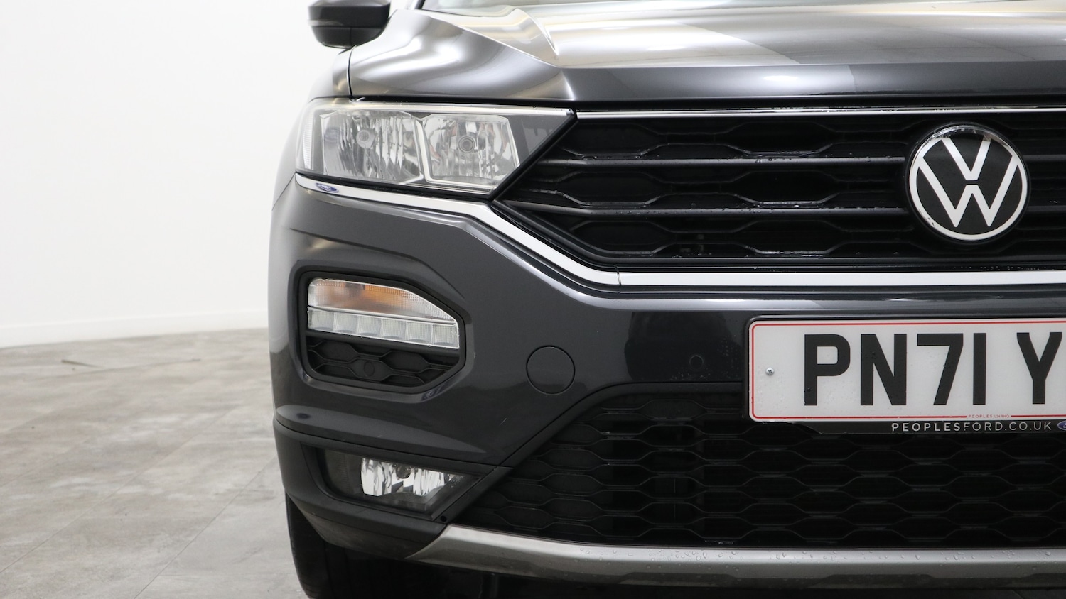 Used Volkswagen T-Roc 2021 for sale - 76818401: Photo 16