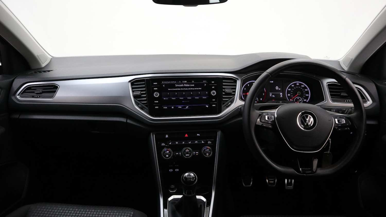 Used Volkswagen T-Roc 2021 for sale - 76818401: Photo 21