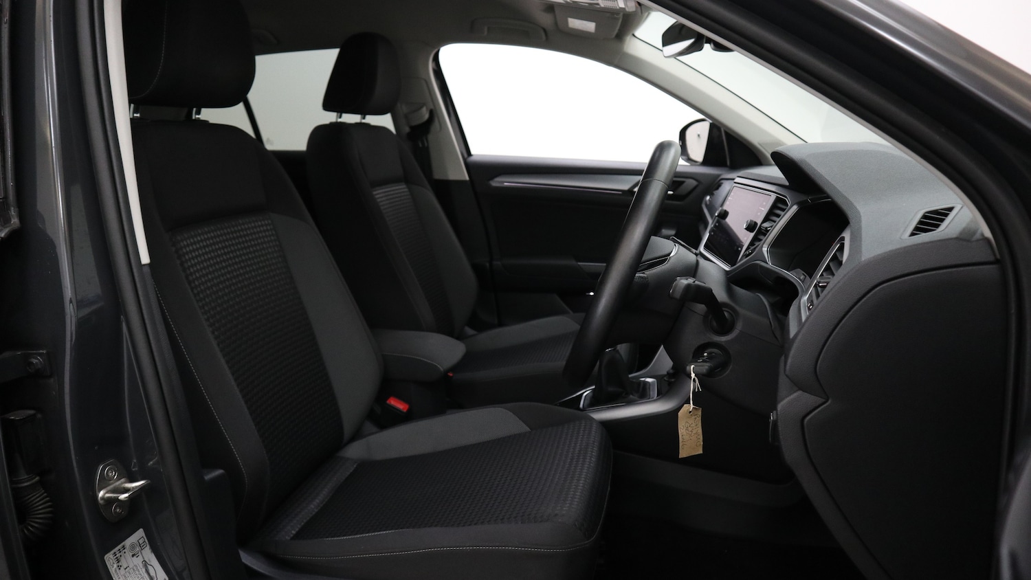 Used Volkswagen T-Roc 2021 for sale - 76818401: Photo 23