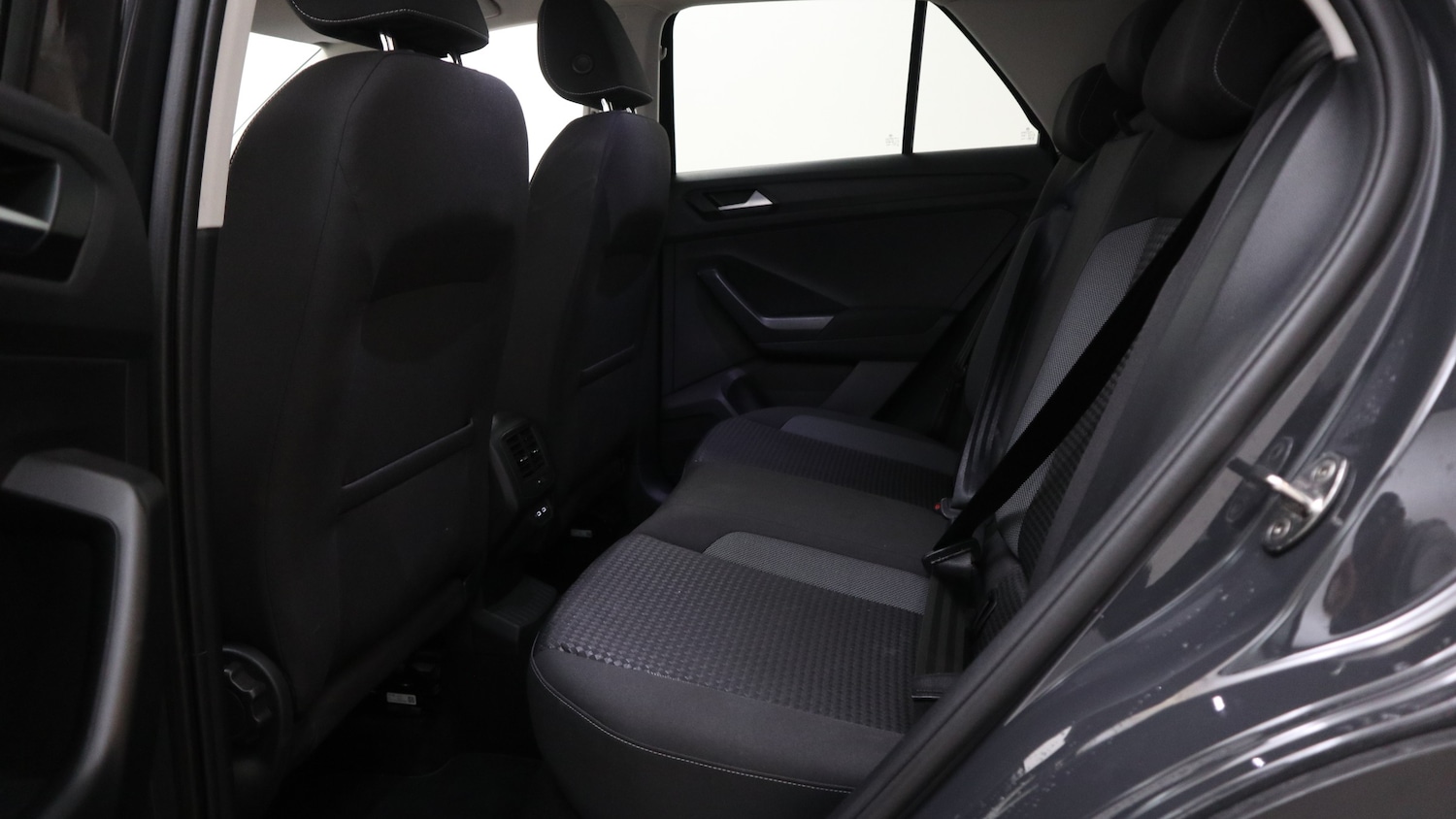 Used Volkswagen T-Roc 2021 for sale - 76818401: Photo 26