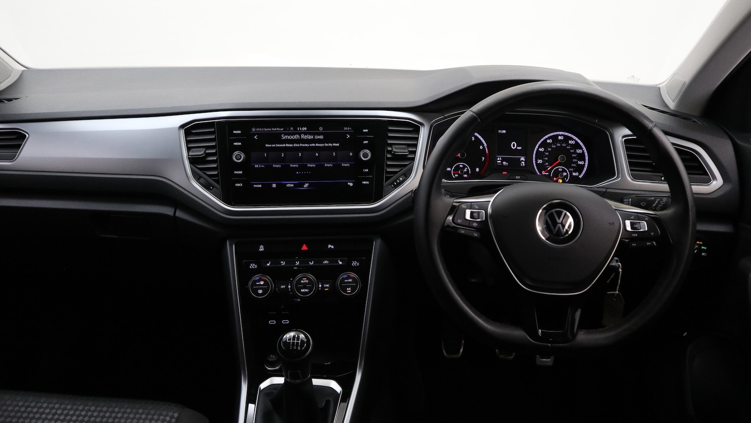 Used Volkswagen T-Roc 2021 for sale - 76818401: Photo 29