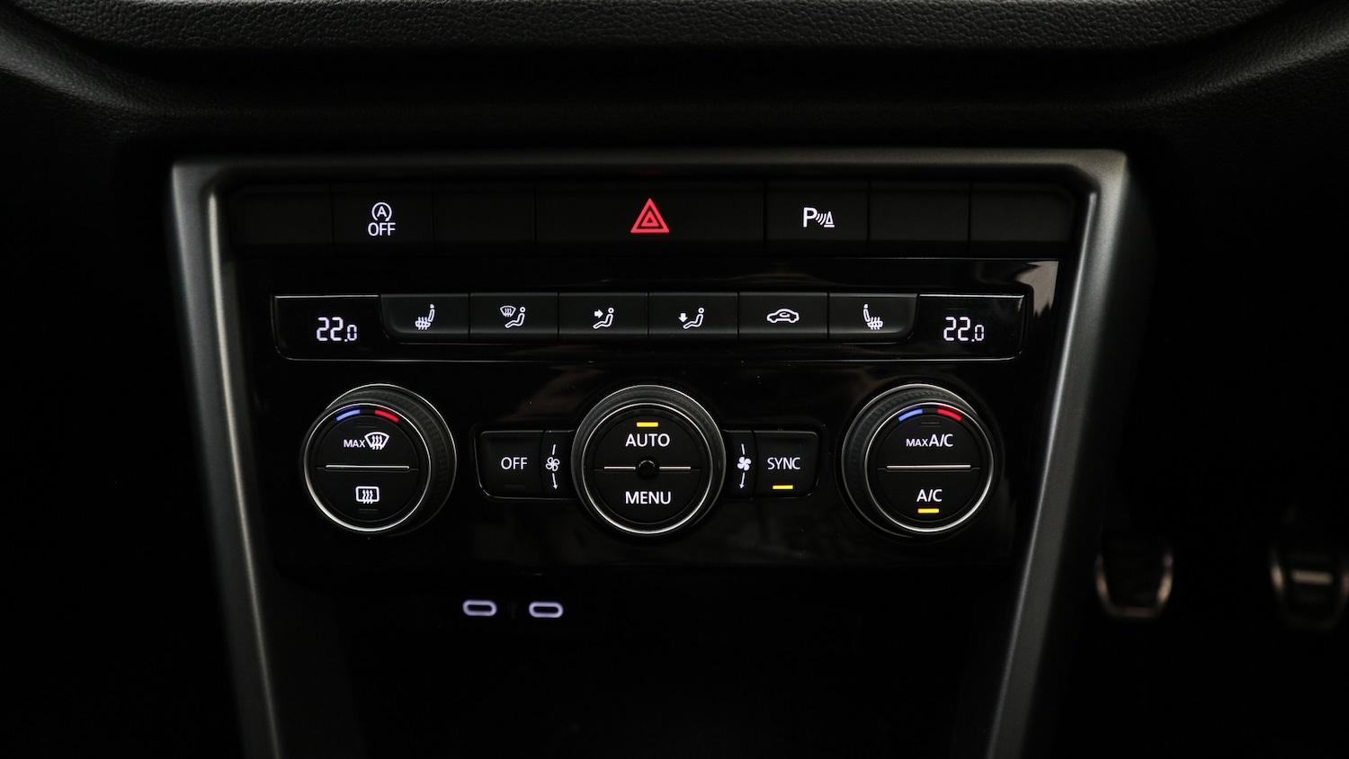 Used Volkswagen T-Roc 2021 for sale - 76818401: Photo 35