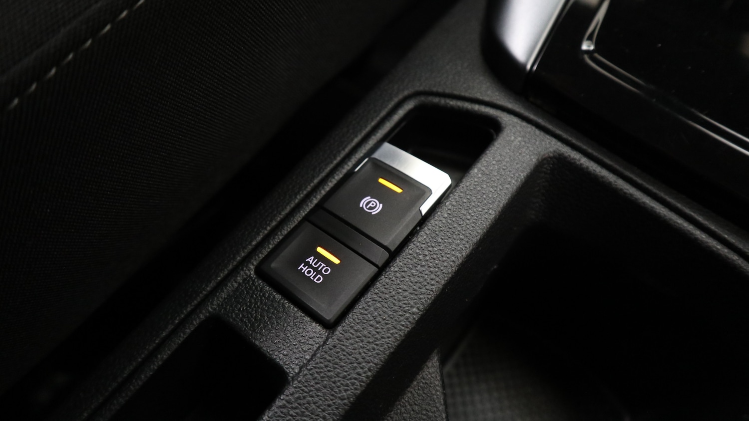 Used Volkswagen T-Roc 2021 for sale - 76818401: Photo 38