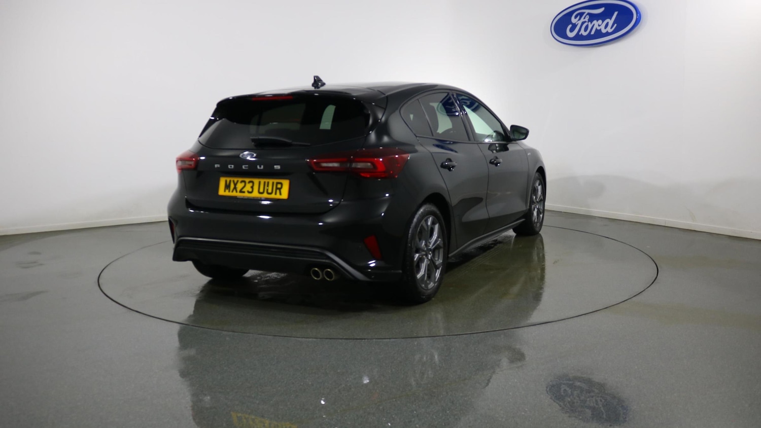 Used Ford Focus 2023 for sale - 77942110: Photo 3