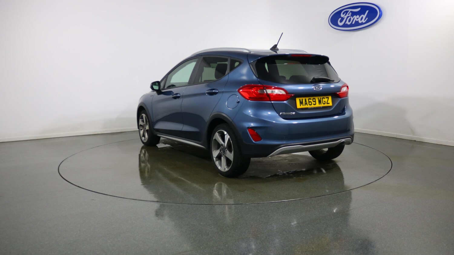 Used Ford Fiesta 2019 for sale - 77685679: Photo 2