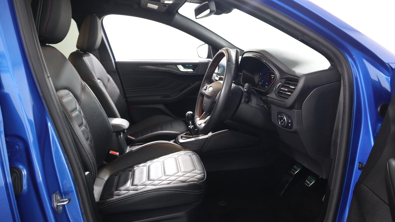 Used Ford Focus 2023 for sale - 76818371: Photo 21