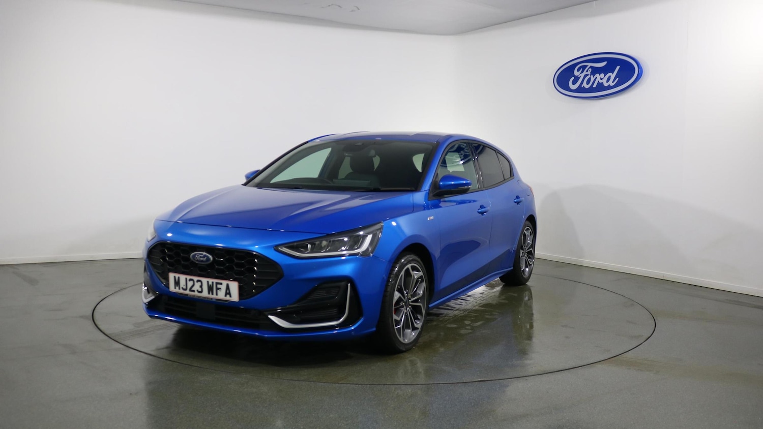 Used Ford Focus 2023 for sale - 76818371: Photo 3