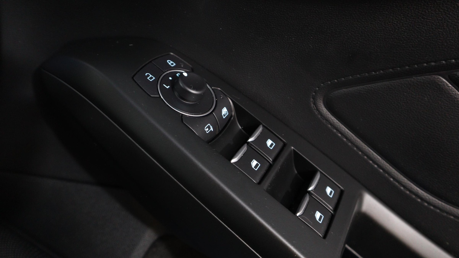 Used Ford Focus 2023 for sale - 76818371: Photo 37