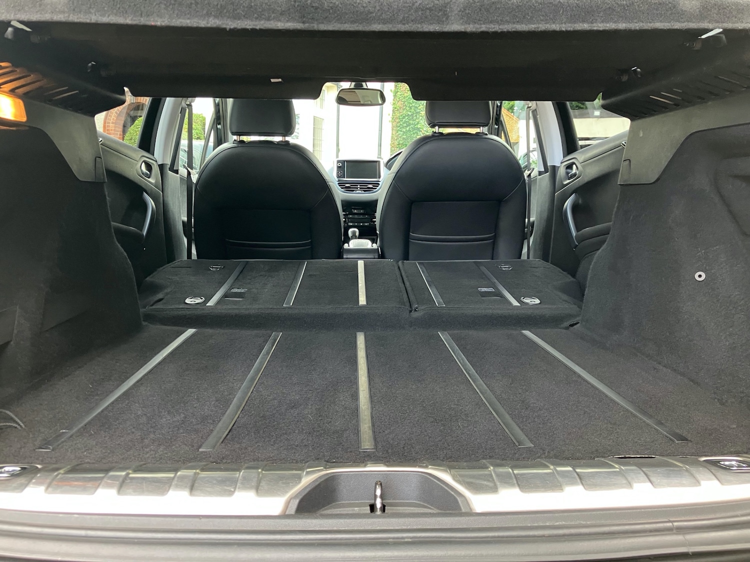 Used Peugeot 2008 2014 for sale - 76380288: Photo 13