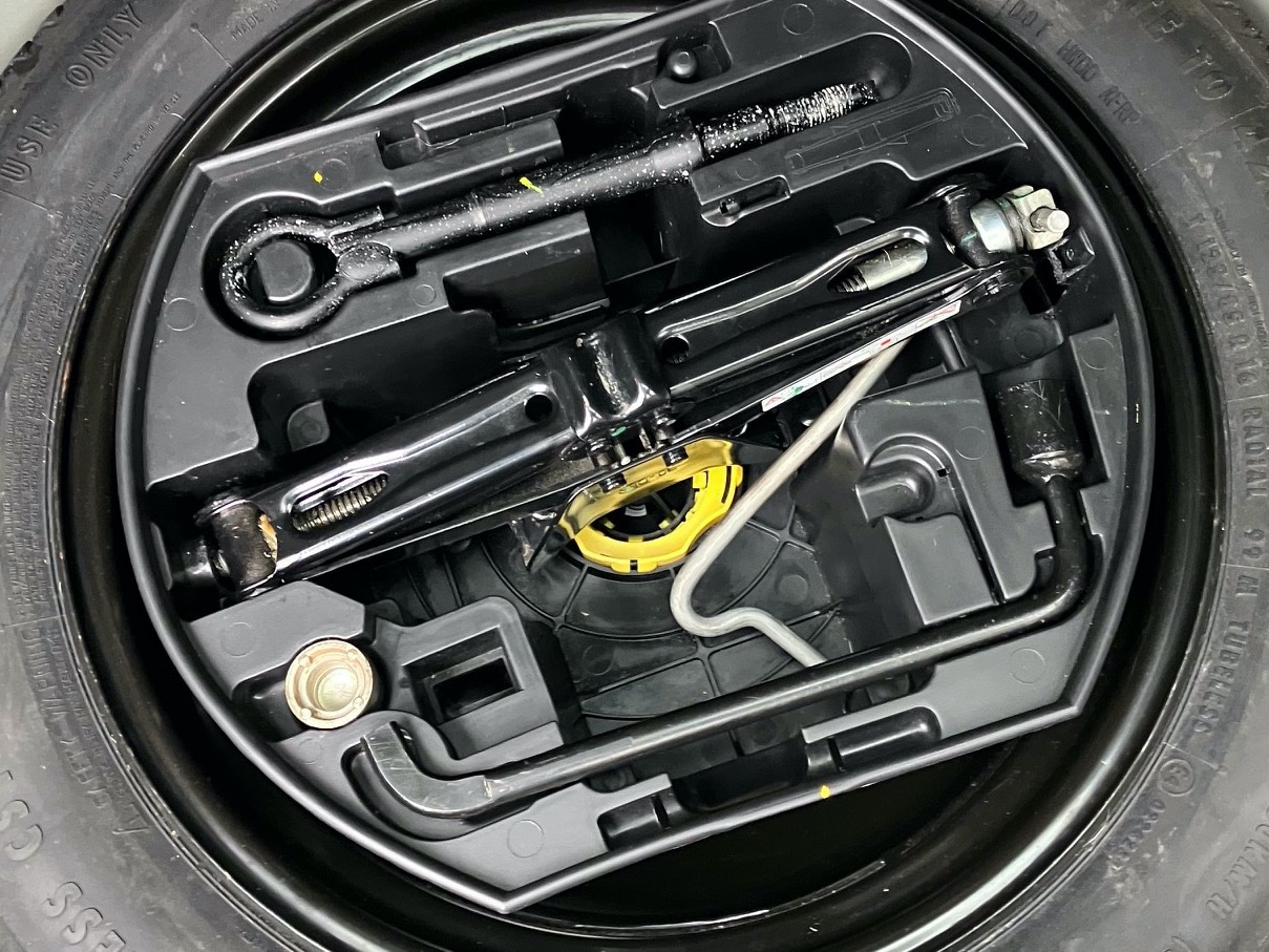 Used Peugeot 2008 2014 for sale - 76380288: Photo 33