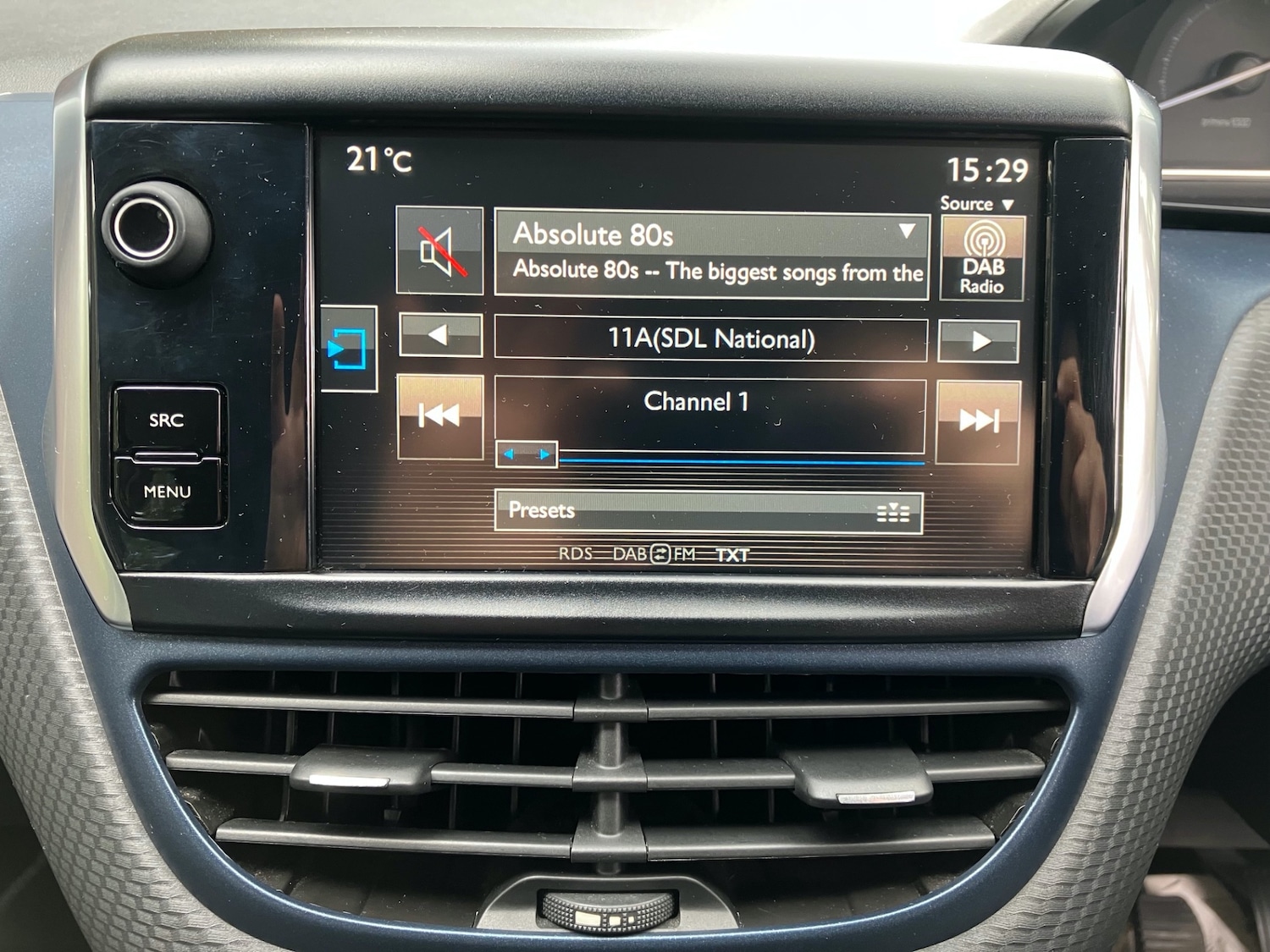 Used Peugeot 2008 2014 for sale - 76380288: Photo 48