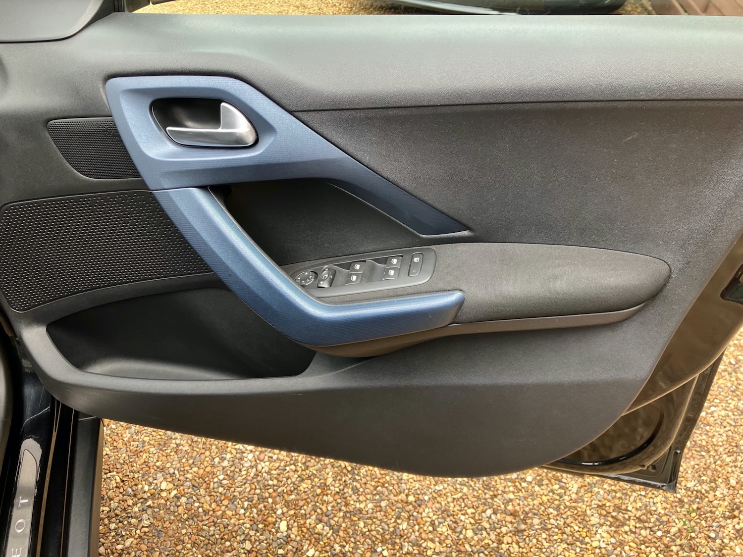 Used Peugeot 2008 2014 for sale - 76380288: Photo 55