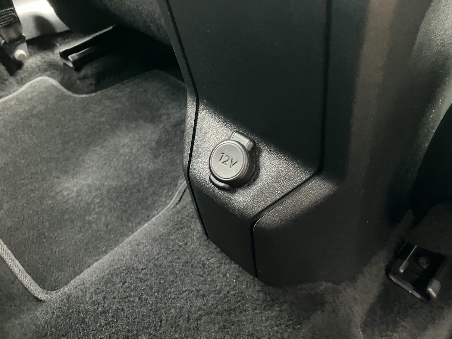 Used Peugeot 2008 2014 for sale - 76380288: Photo 64