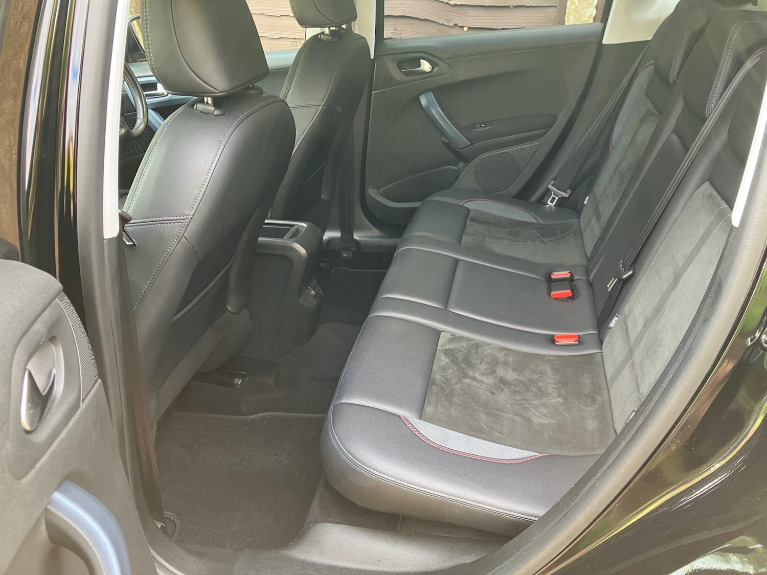 Used Peugeot 2008 2014 for sale - 76380288: Photo 76