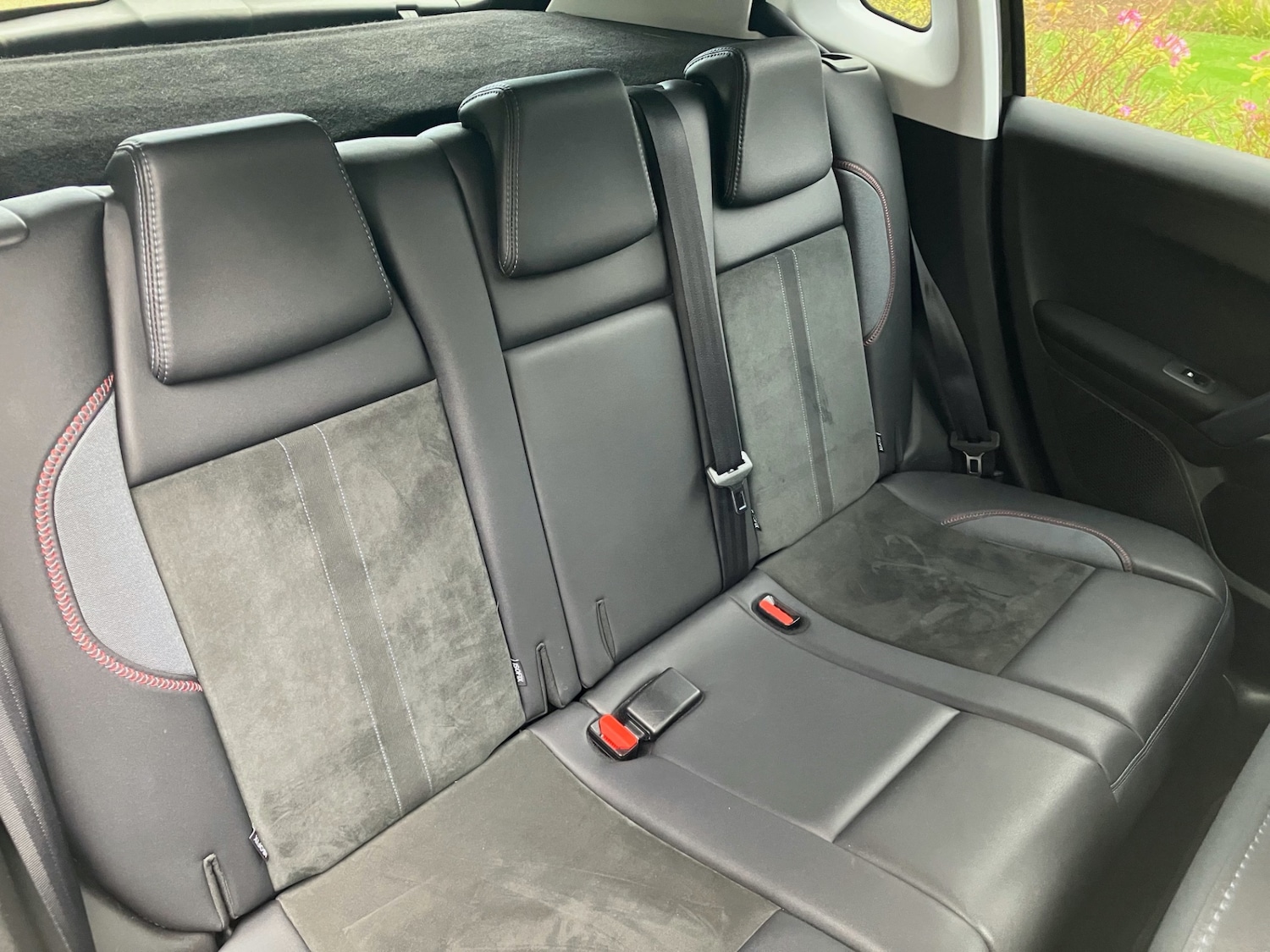 Used Peugeot 2008 2014 for sale - 76380288: Photo 9