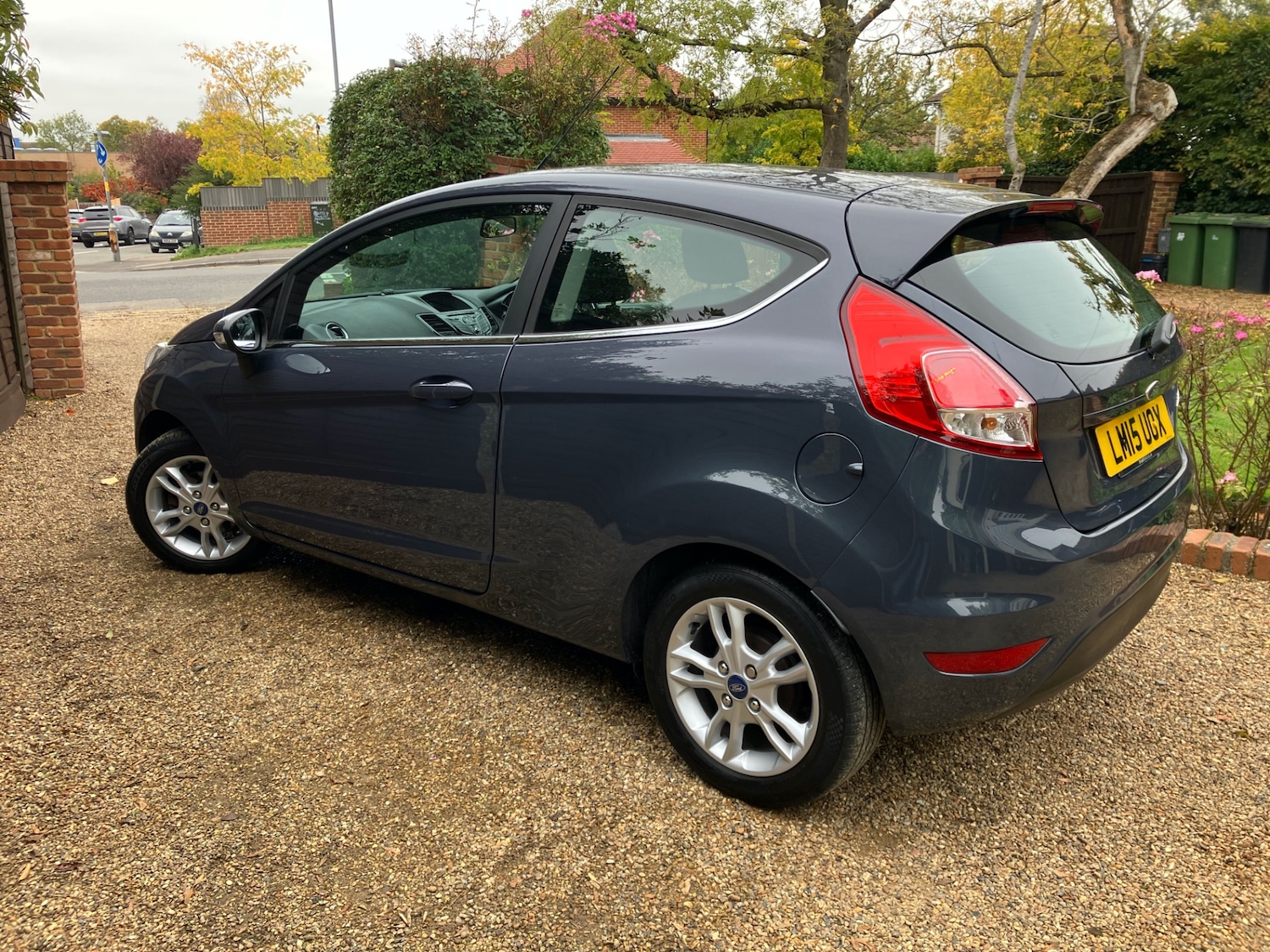 Used Ford Fiesta 2015 for sale - 76380247: Photo 2