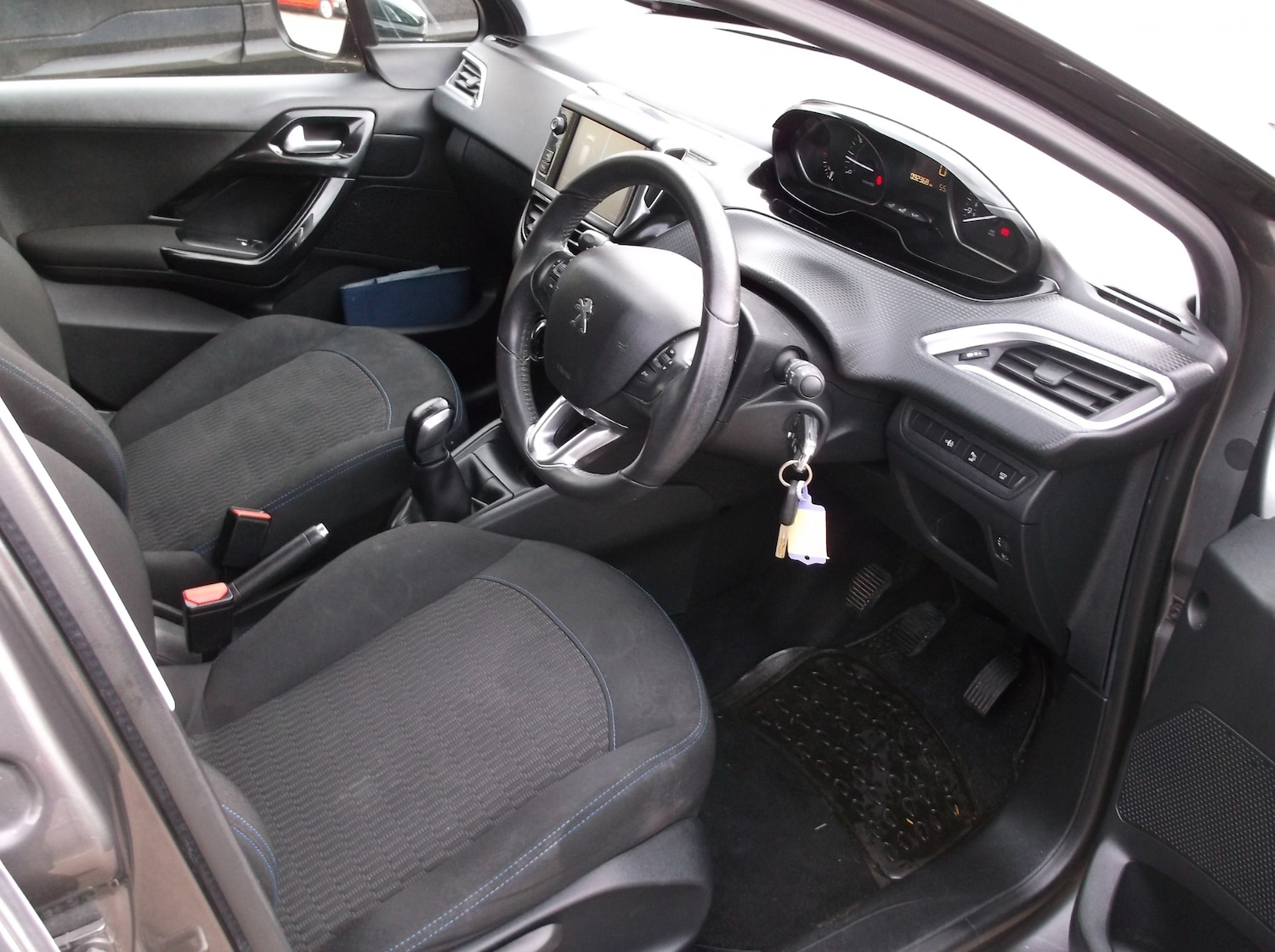 Used Peugeot 208 2019 for sale - 77877900: Photo 11