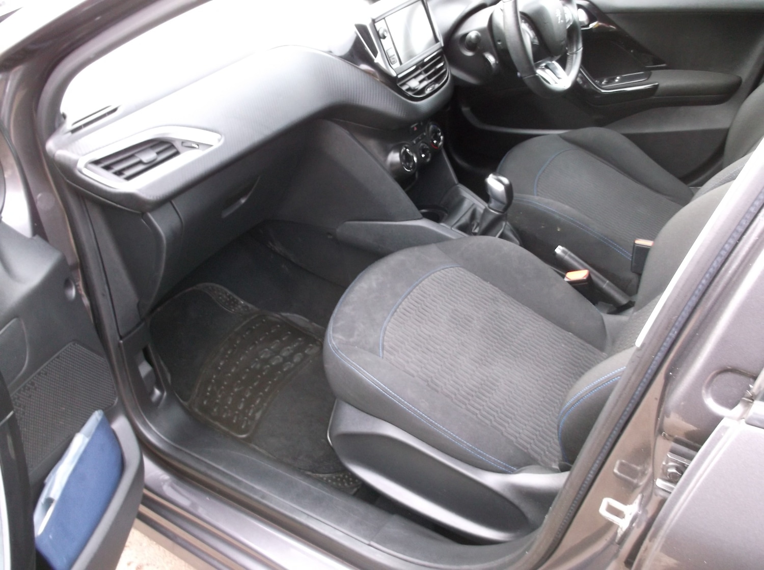 Used Peugeot 208 2019 for sale - 77877900: Photo 13