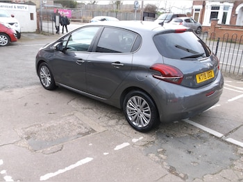 Used Peugeot 208 2019 for sale - 77877900: Photo