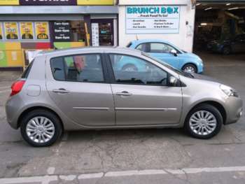 Used Renault Clio 2012 for sale - 73985985: Photo